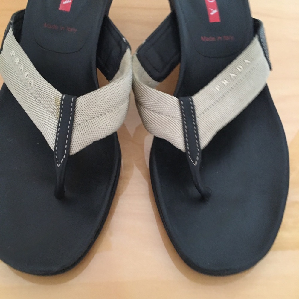 Women’s shoe